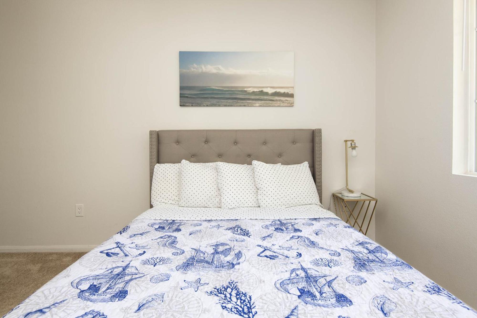Appartement Two Bedroom Sleeps 6 With Free Parking Near Boating *